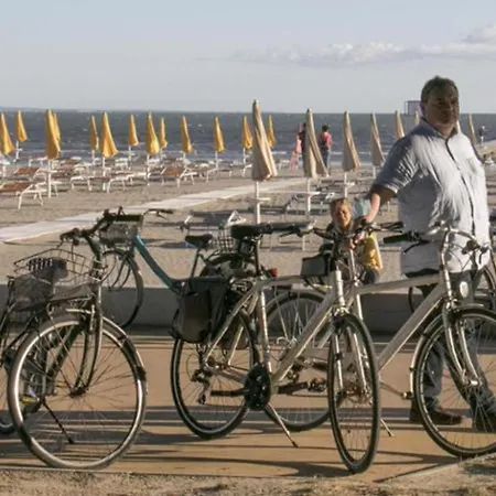 Pineta Lovable Seaview Apartman